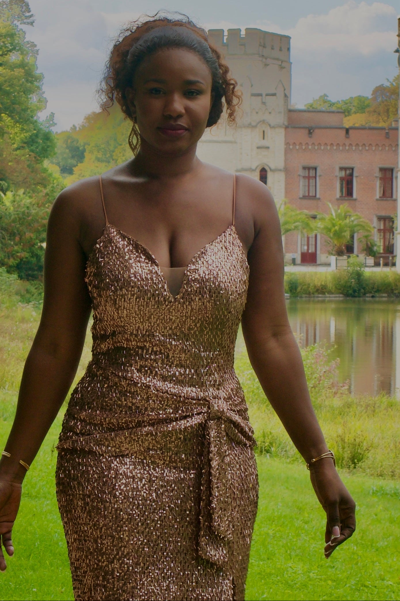 Robe de soirée bronze fendue