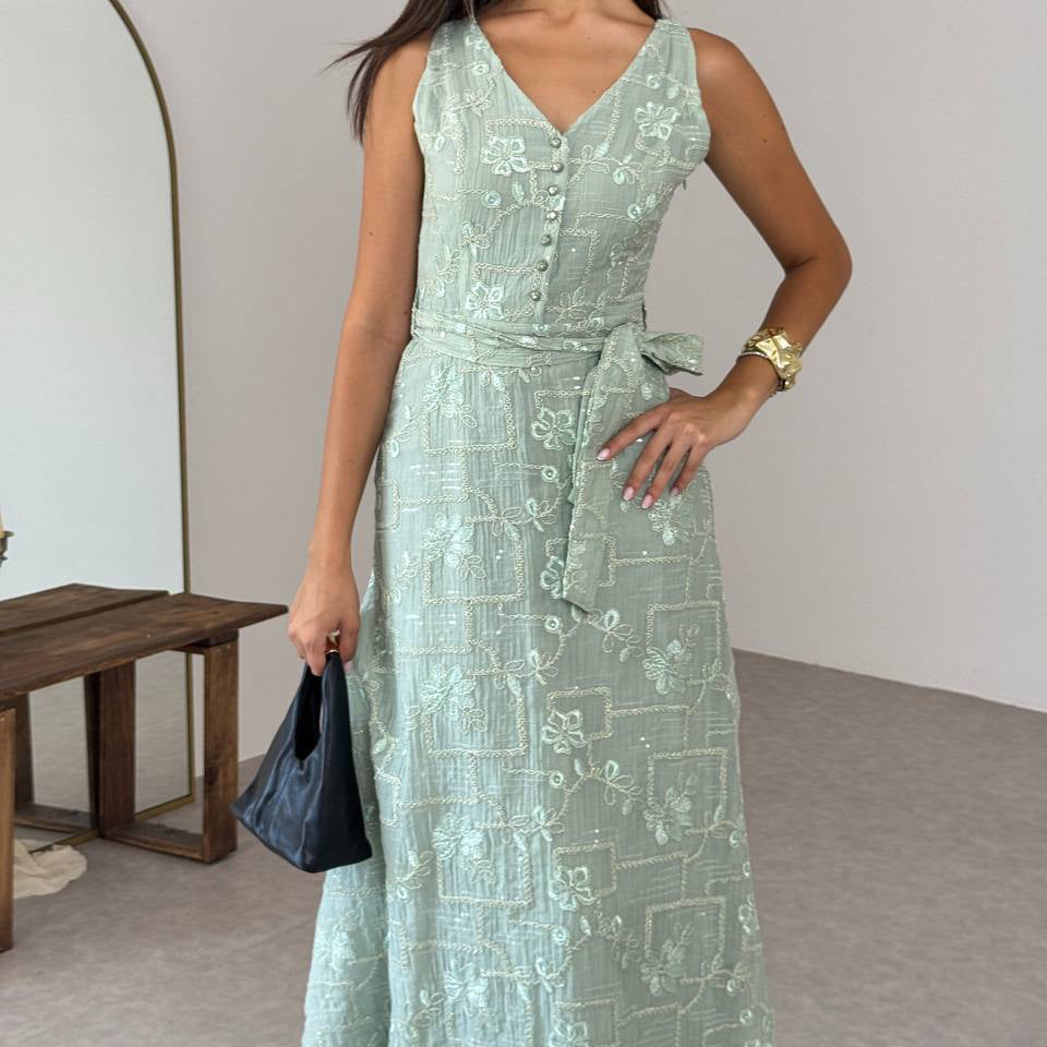 Robe vert sauge brodée