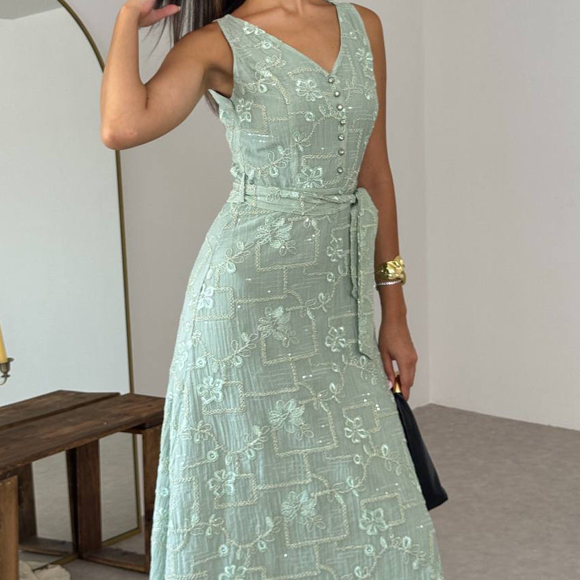 Robe vert sauge brodée