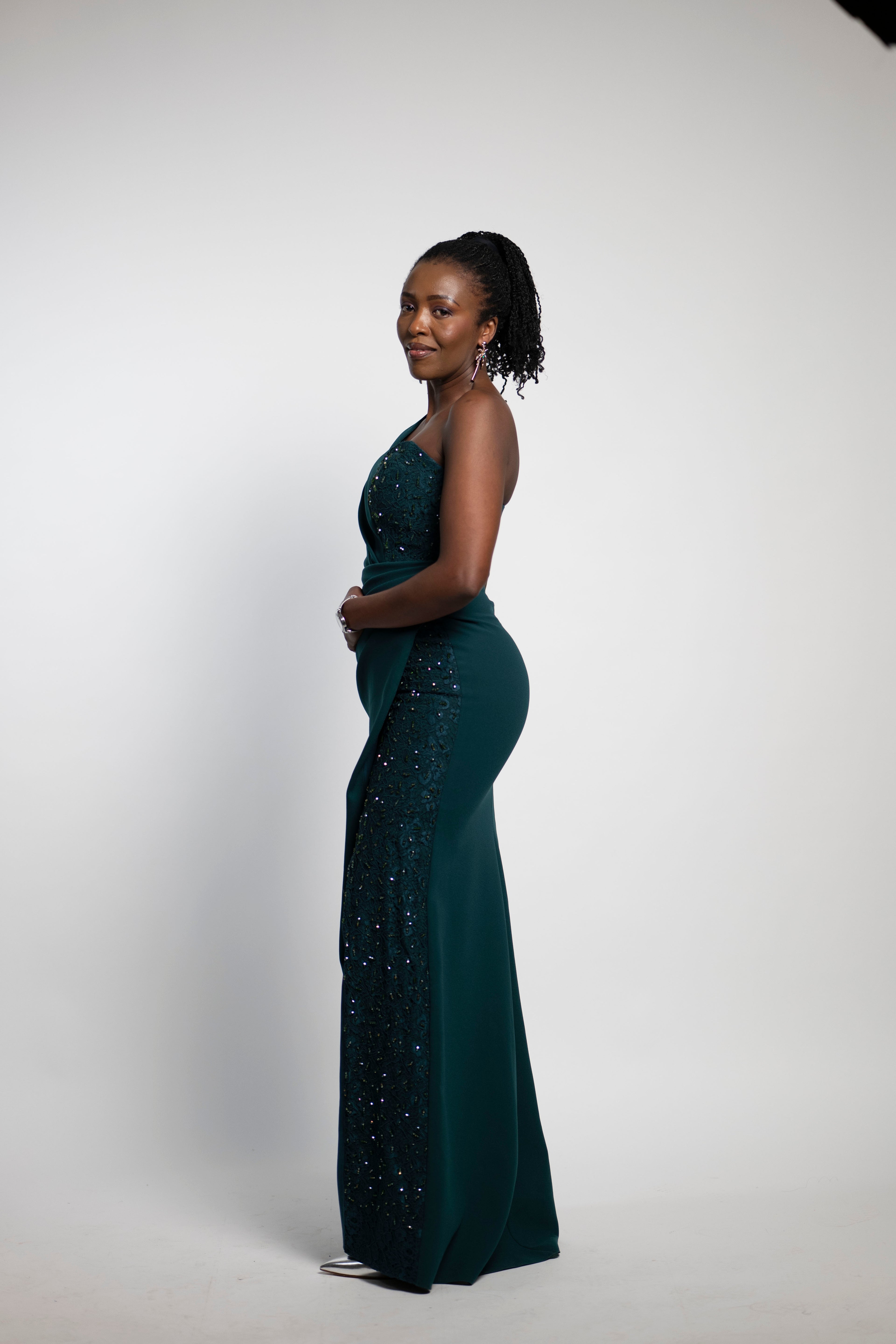 Robe de soirée longue asymétrique vert émeraude